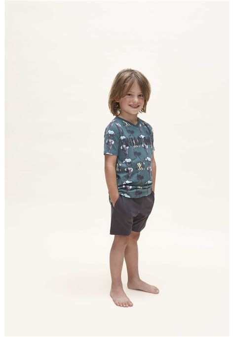 Charlie Choe Everything fashion for your kid .